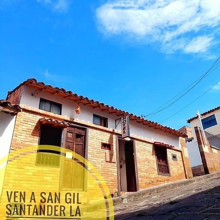 Santander Aleman Hostel San Gil Bagian luar foto