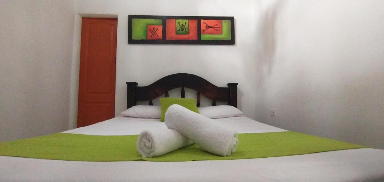 Santander Aleman Hostel San Gil Bagian luar foto