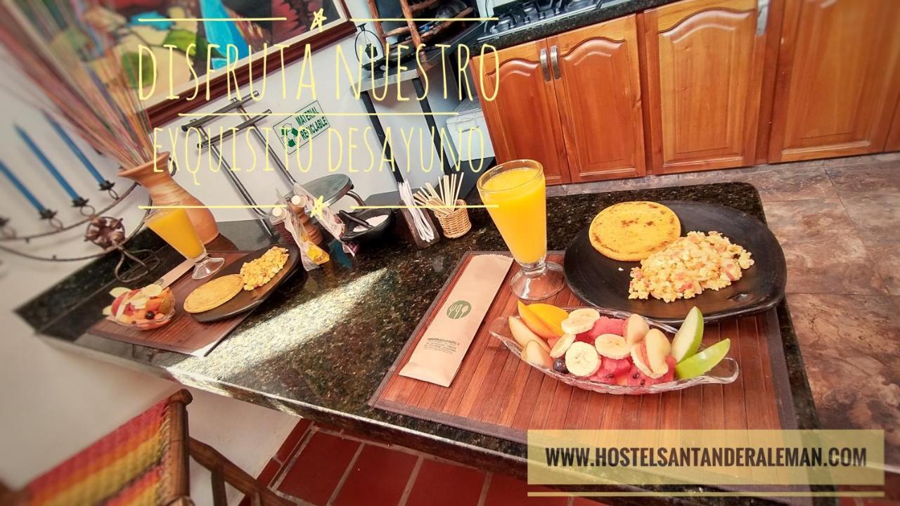 Santander Aleman Hostel San Gil Bagian luar foto