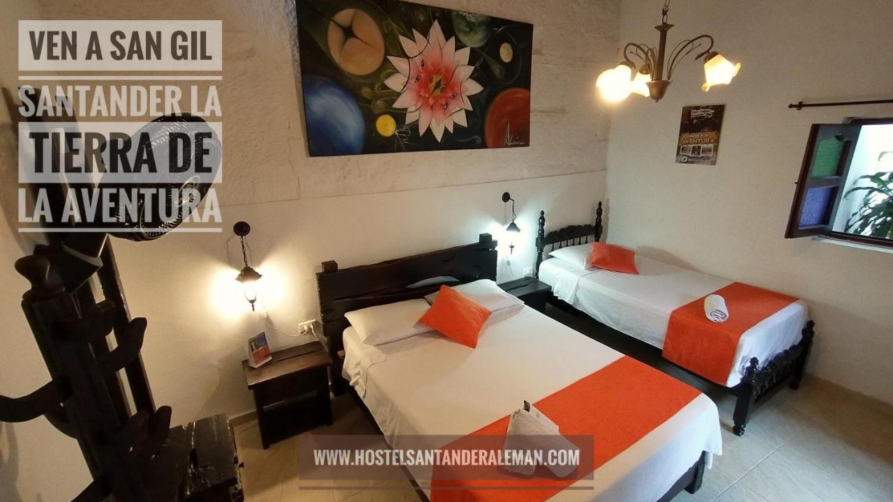 Santander Aleman Hostel San Gil Bagian luar foto