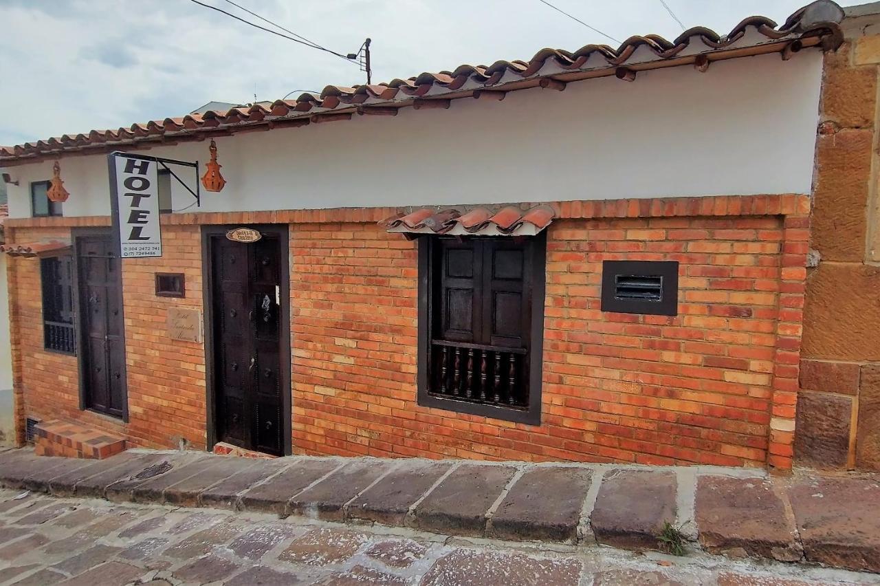 Santander Aleman Hostel San Gil Bagian luar foto