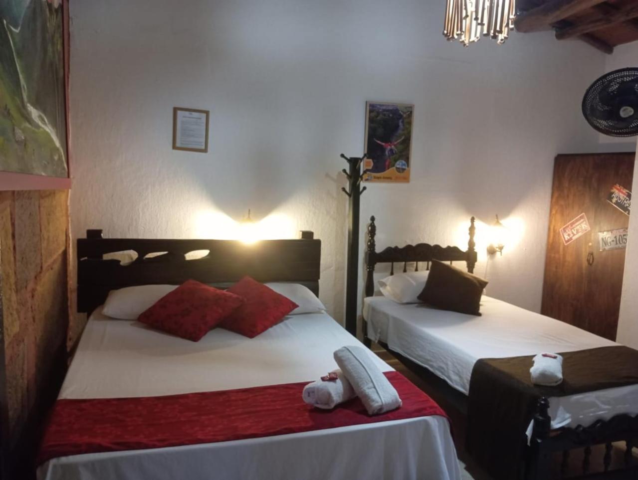 Santander Aleman Hostel San Gil Bagian luar foto