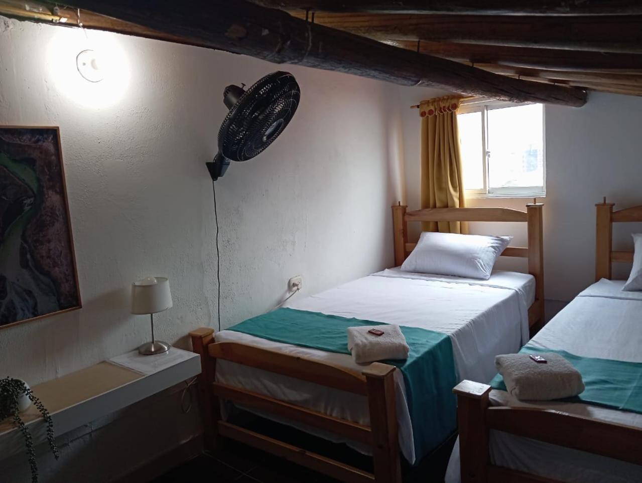 Santander Aleman Hostel San Gil Bagian luar foto