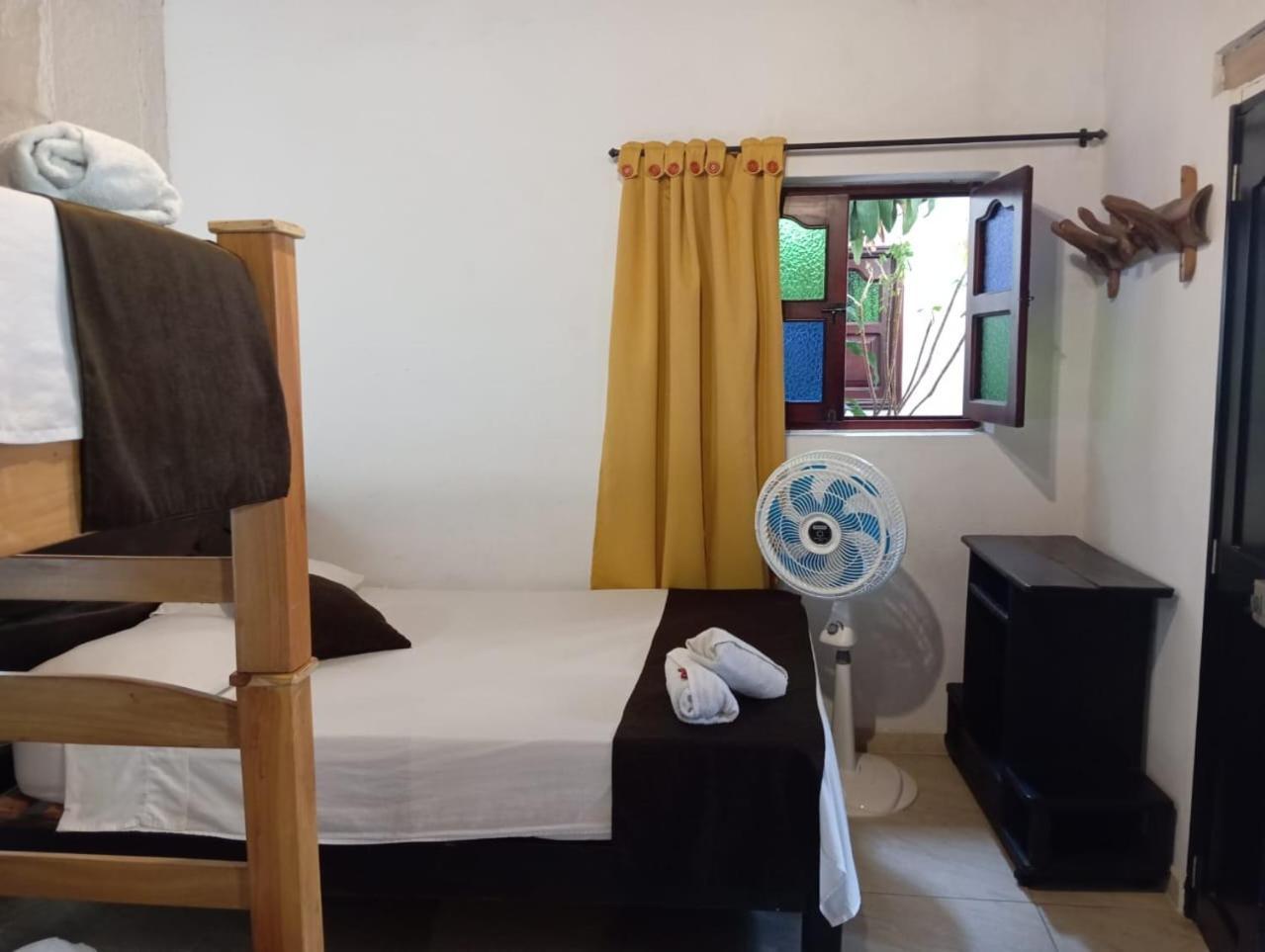 Santander Aleman Hostel San Gil Bagian luar foto