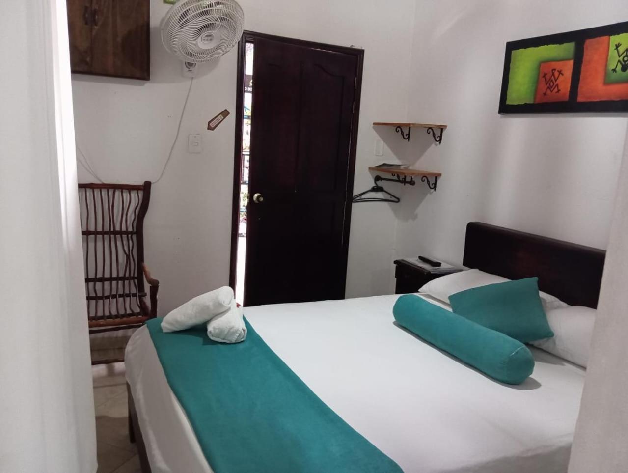 Santander Aleman Hostel San Gil Bagian luar foto