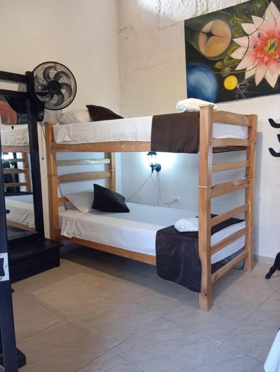 Santander Aleman Hostel San Gil Bagian luar foto