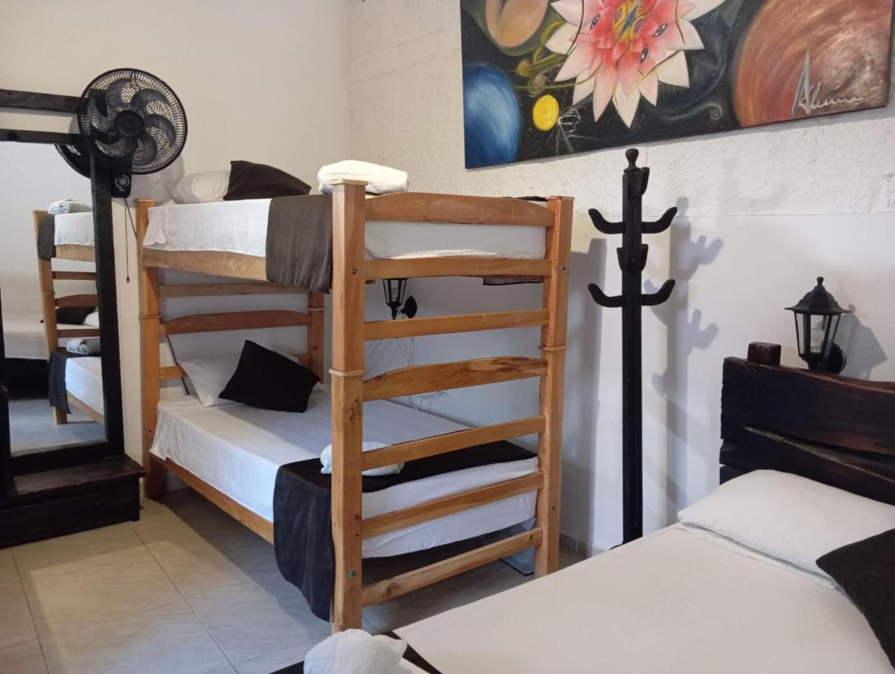 Santander Aleman Hostel San Gil Bagian luar foto